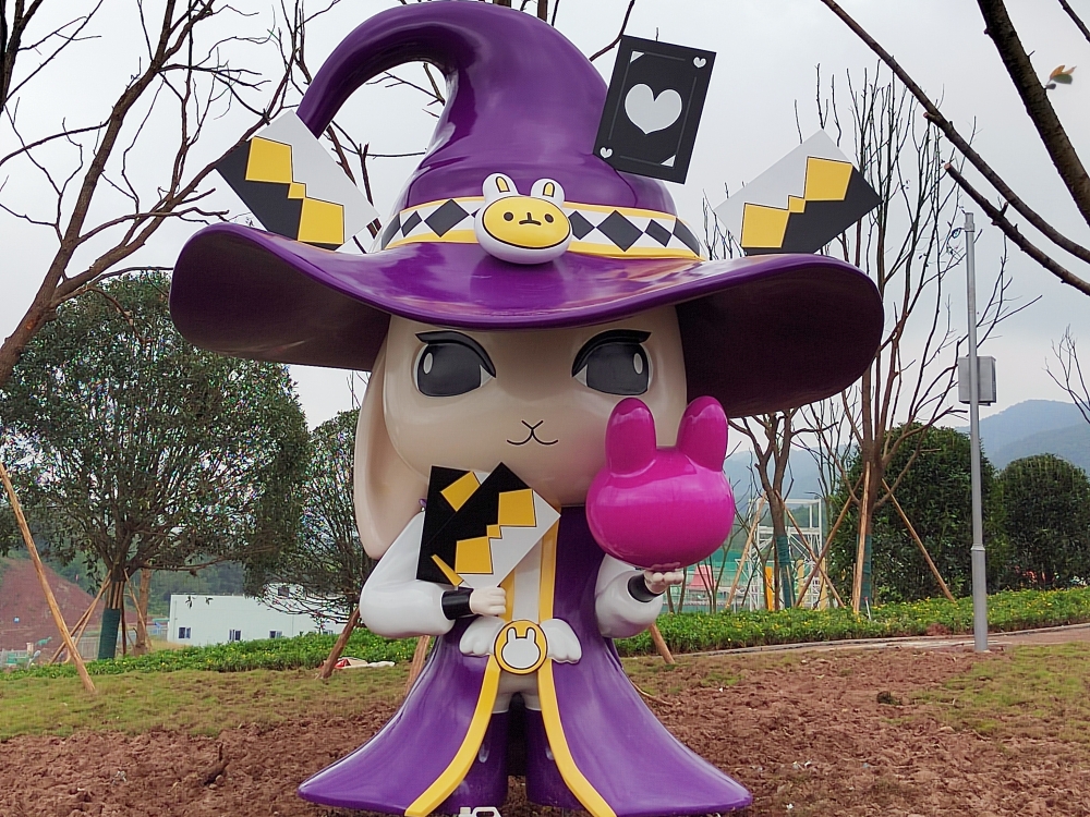 重庆璧山西部动漫公园玻璃钢雕塑