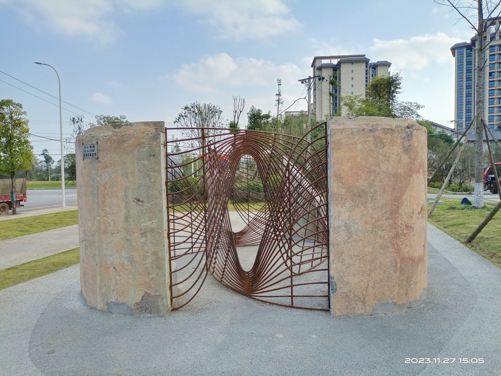 重庆大足混响水泥雕塑王冲设计师项目